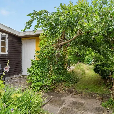 Gytta - 1km From The Sea By Interhome *